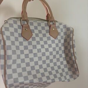 LV print bag 🤍